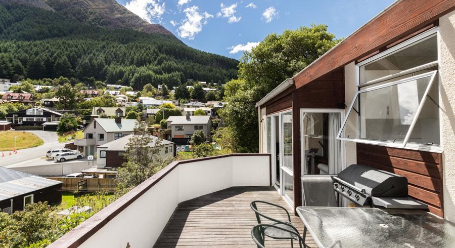  at 8 MacKinnon Terrace, Sunshine Bay, Queenstown