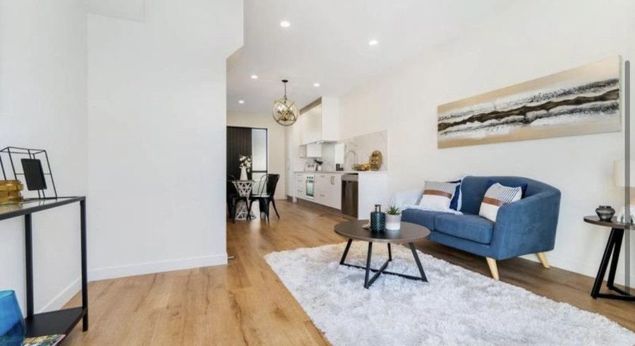  at 6/17 Woodford Avenue, Henderson, Waitakere City, Auckland