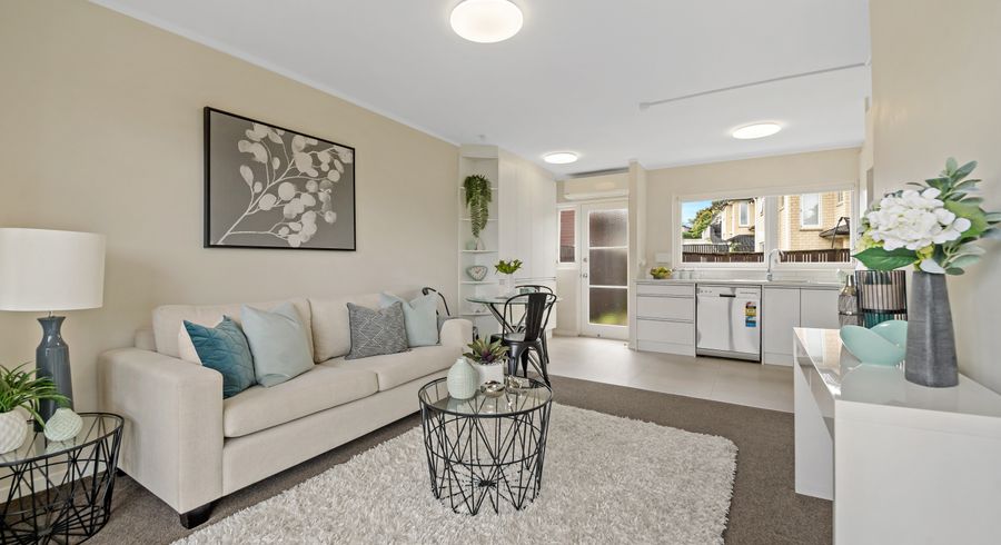  at 5/57 Athens Road, Onehunga, Auckland