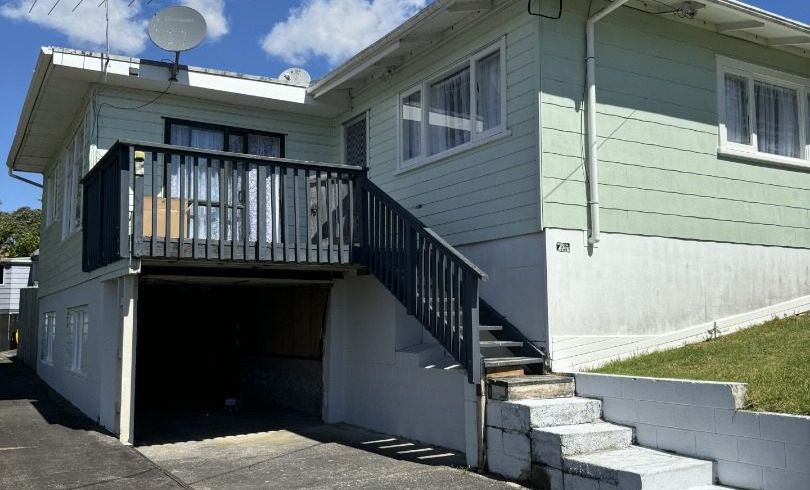  at 1/15 McLeod Rd , Henderson, Waitakere City, Auckland