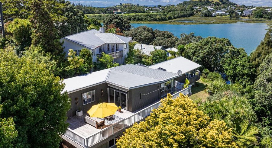  at 49 Ngataringa Road, Devonport, Auckland