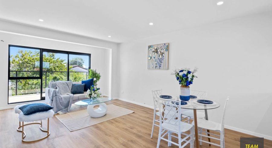  at 8/43 Marr Road, Manurewa, Manukau City, Auckland