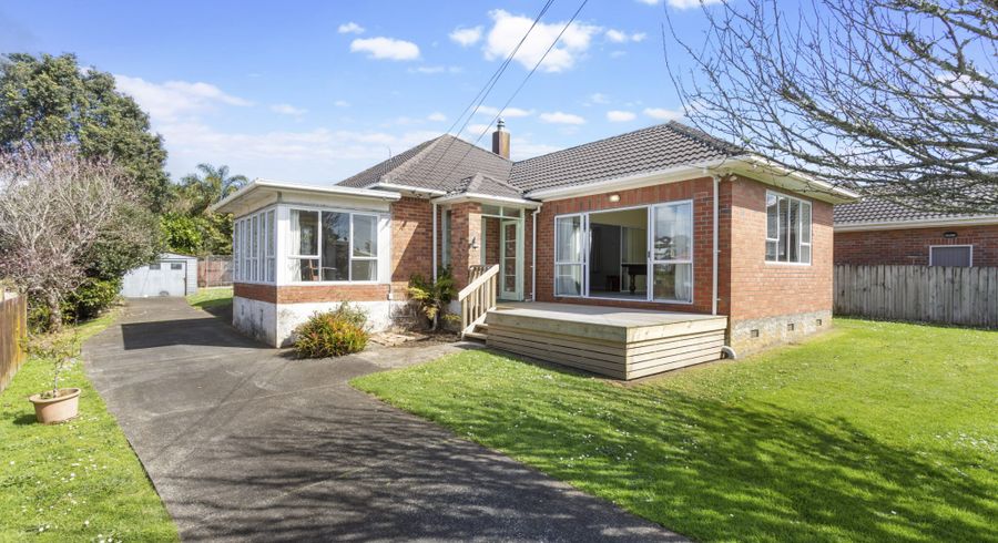  at 13 Fearon Avenue, Mount Roskill, Auckland