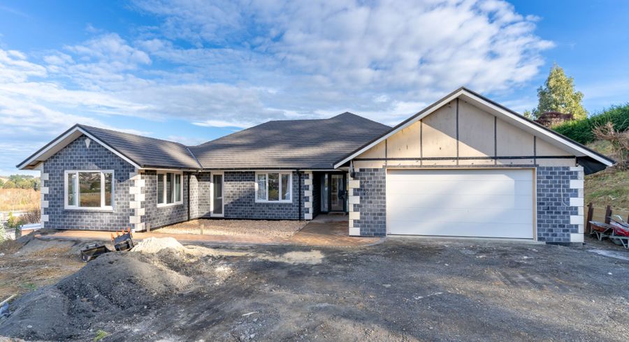  at 38 Waldron Crescent, Green Island, Dunedin