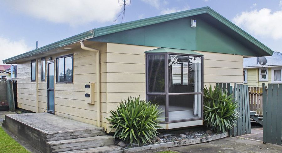  at 106B Browns Road, Manurewa, Manukau City, Auckland