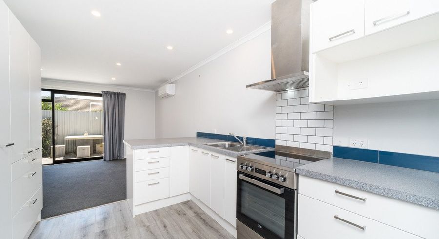  at 8b Sinclair Avenue, Highbury, Palmerston North, Manawatu / Whanganui