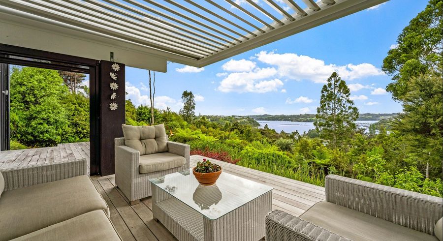  at 14 Creek Street, Sandspit