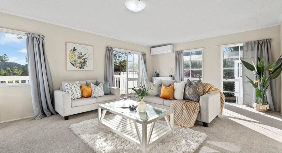  at 2/3 Ronald Macken Place, Windsor Park, North Shore City, Auckland