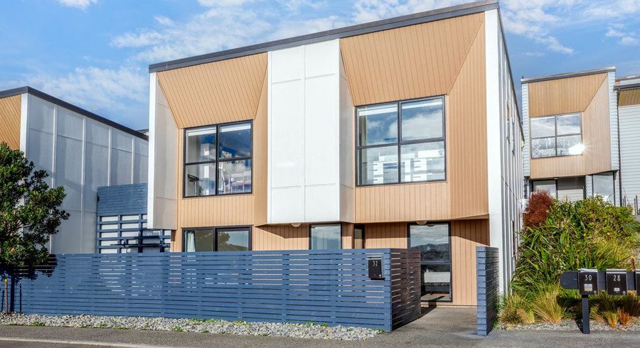  at 32 Tea Tree Lane, Woodridge, Wellington, Wellington