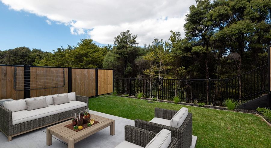  at 38 Te Aniwaniwa Terrace, Albany, North Shore City, Auckland