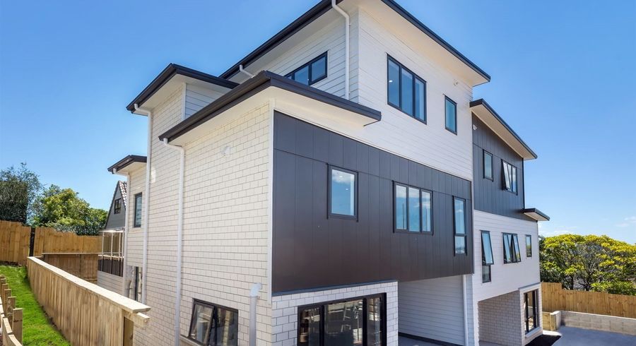  at 3/4225 C Great North Road , Glendene, Waitakere City, Auckland