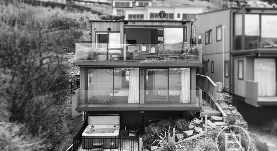  at 9B St Mathews Place, Queenstown Hill, Queenstown-Lakes, Otago