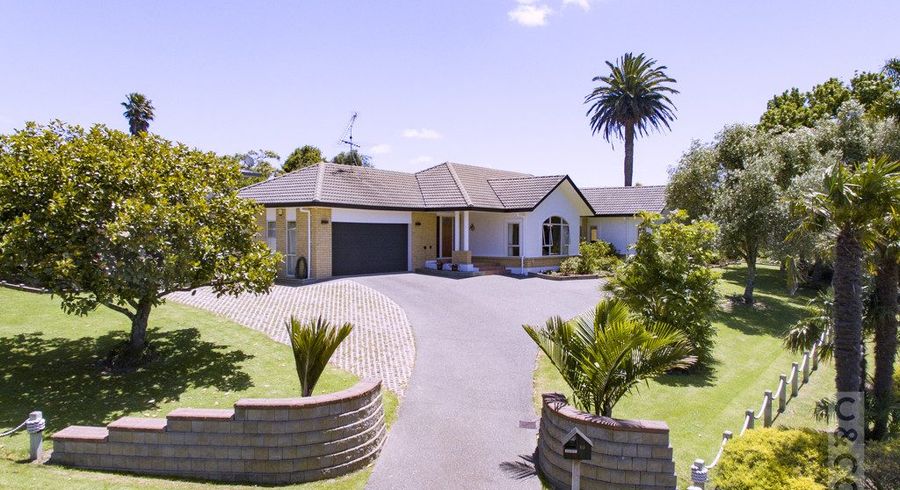  at 10 Amber Place, Waimauku, Waimauku