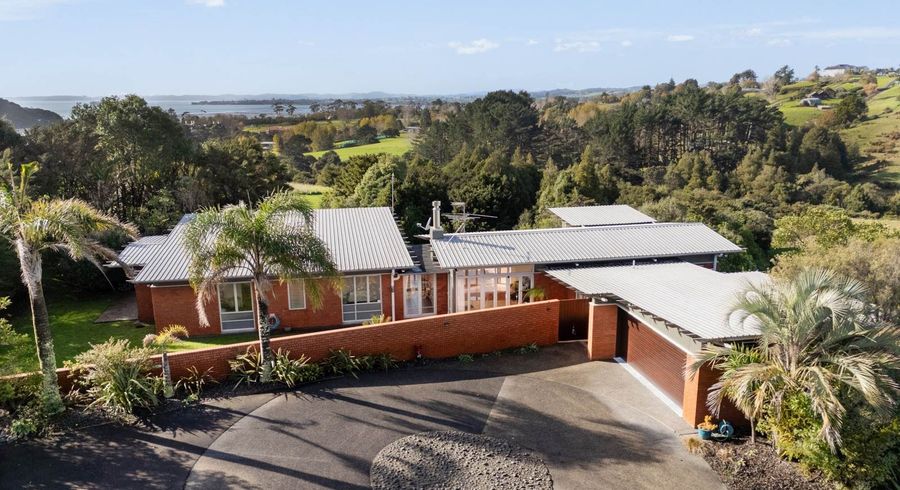  at 15 Tudor Park Drive, Whitford, Manukau City, Auckland