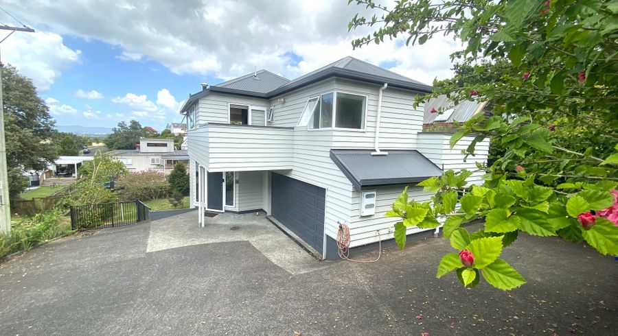  at 13A Sea Vista Avenue, Beach Haven, North Shore City