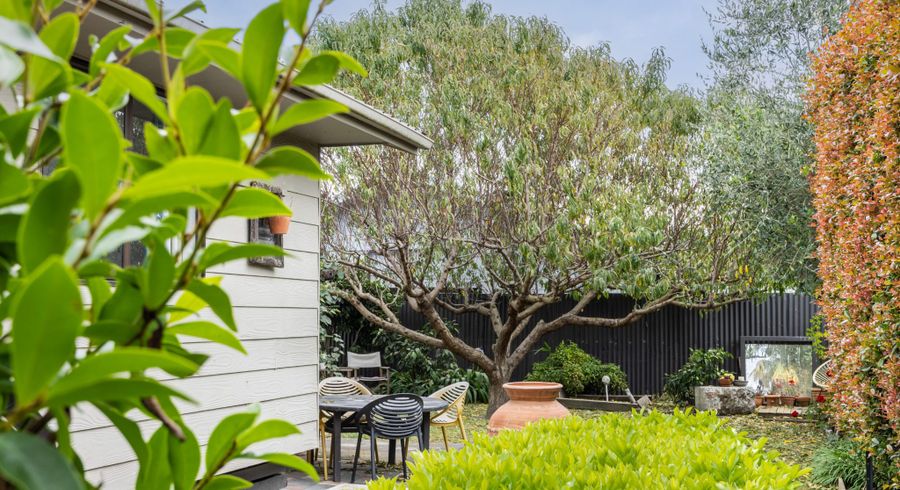  at 1/145 Gloucester Street, Taradale, Napier