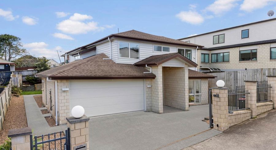  at 2/89 Waipuna Road, Mount Wellington, Auckland