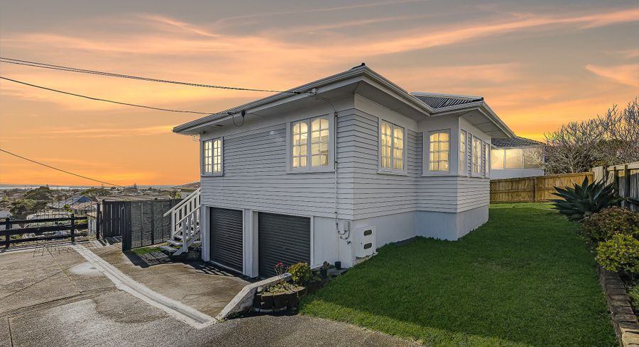  at 4233 Great North Road, Glendene, Waitakere City, Auckland