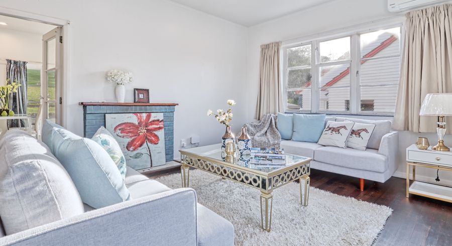  at 8 McCullough Avenue, Mount Roskill, Auckland