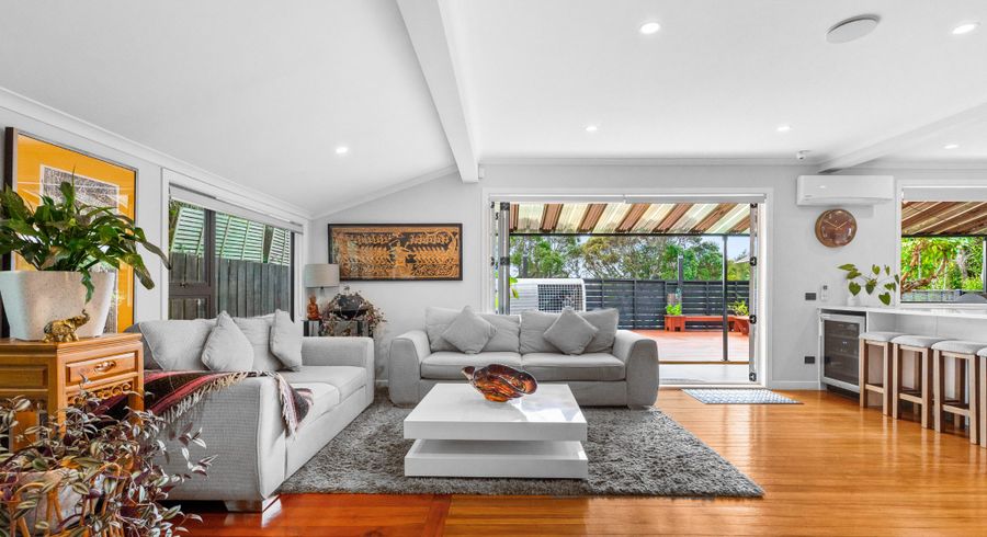  at 9 Burnham Road, Waitakere, Waitakere City, Auckland