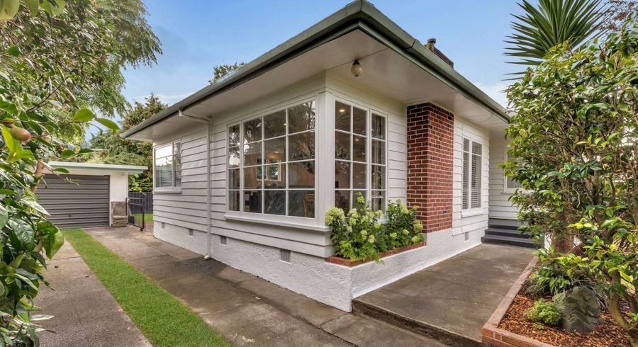  at 6 Trent Avenue, Hokowhitu, Palmerston North