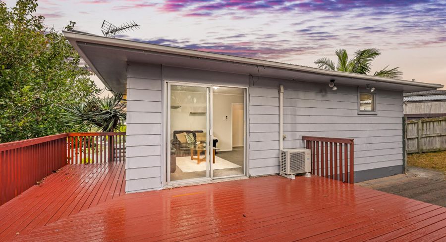  at 18 Solar Road, Glen Eden, Waitakere City, Auckland