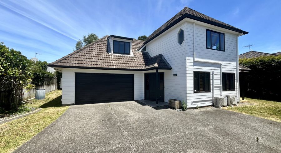  at 5a Seacliffe Avenue, Belmont, North Shore City, Auckland