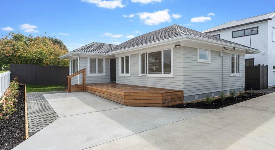  at 65 Gloria Avenue, Te Atatu Peninsula, Auckland