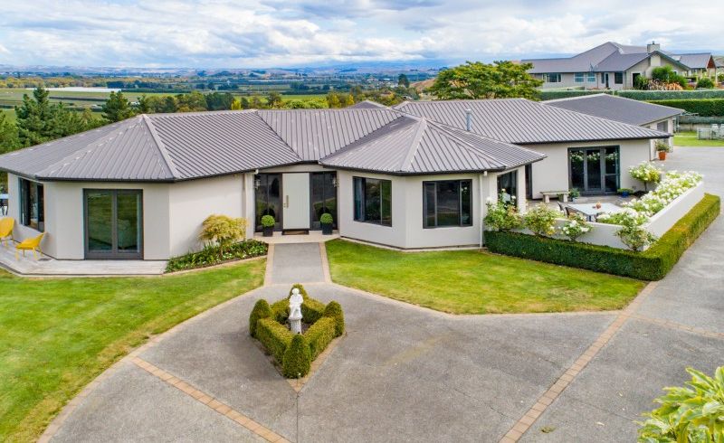  at 15F Omarunui Road, Waiohiki