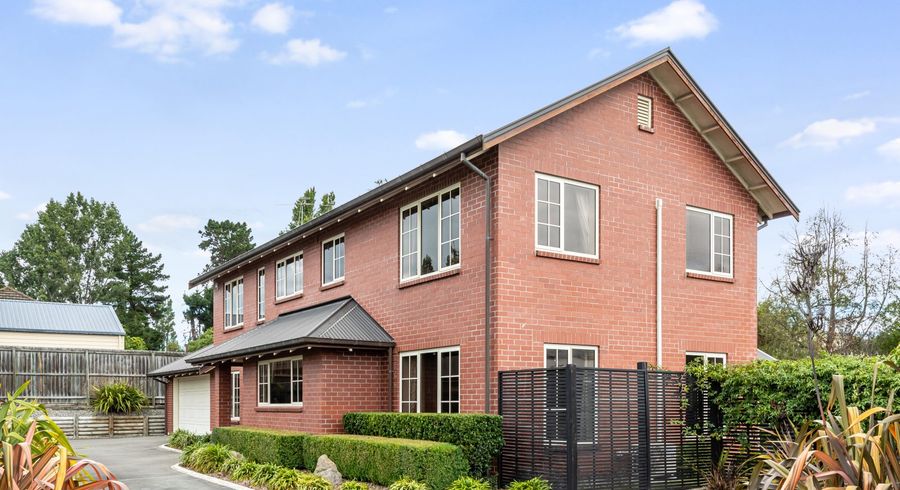  at 9 Strathmore Gardens, Burwood, Christchurch City, Canterbury