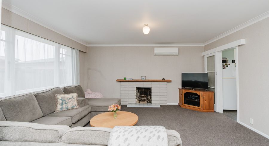  at 7 Anthony Crescent, Melville, Hamilton, Waikato