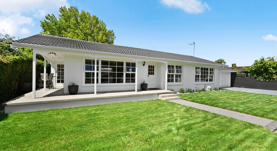  at 5 Grassy Downs Place, St Andrews, Hamilton