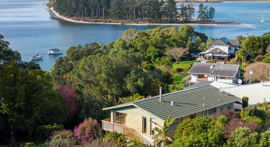  at 9 Giles Way, Katikati