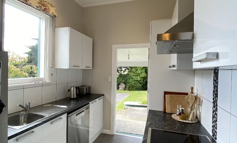  at 33 Awatea Street, Ranui Heights, Porirua, Wellington