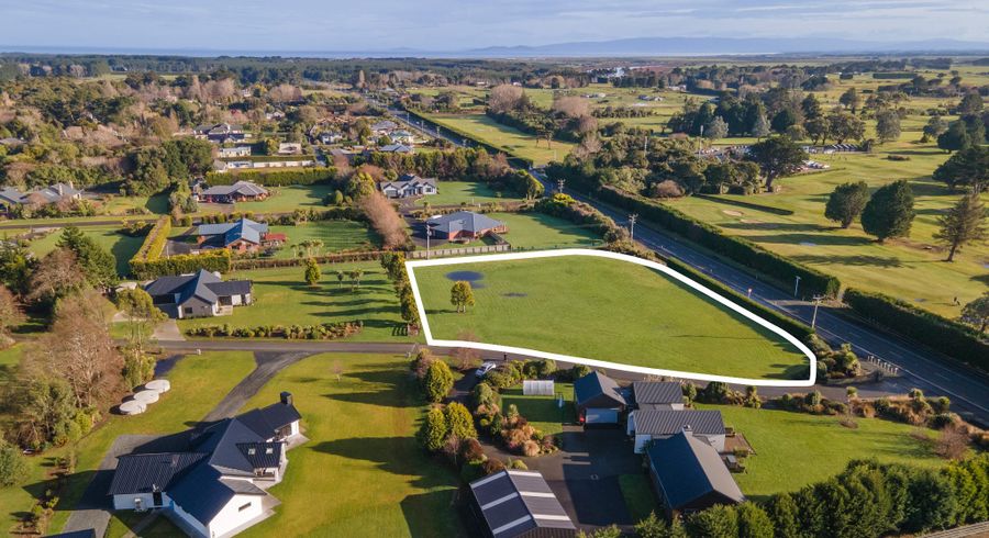  at 185 Dunns Road, Otatara