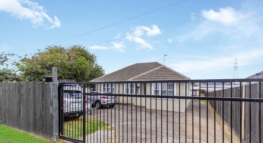  at 45 Fisher Crescent, Otara, Auckland