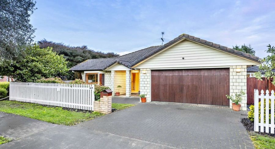  at 2 Moravale Lane, Flat Bush, Manukau City, Auckland