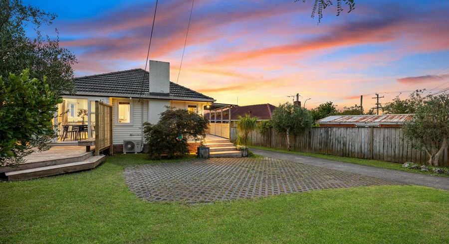  at 1/3 Mackenzie Street, Te Atatu South, Waitakere City, Auckland