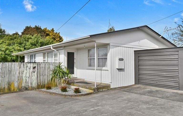  at 2/9 Oxford Road, Manurewa, Manukau City, Auckland