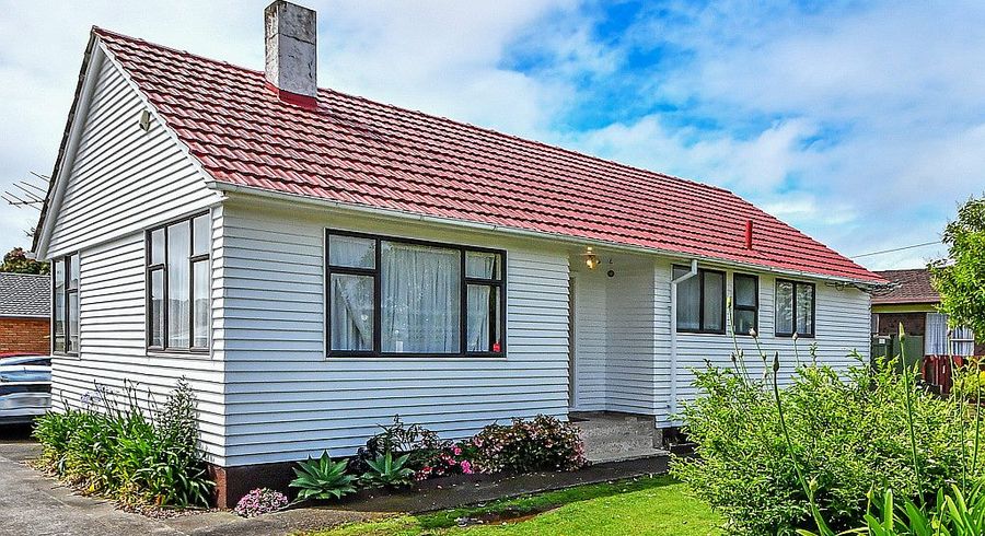  at 1/9 Evelyn Street, Papatoetoe, Auckland