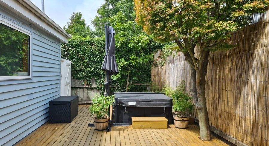  at 81 Caledonian Road, St Albans, Christchurch