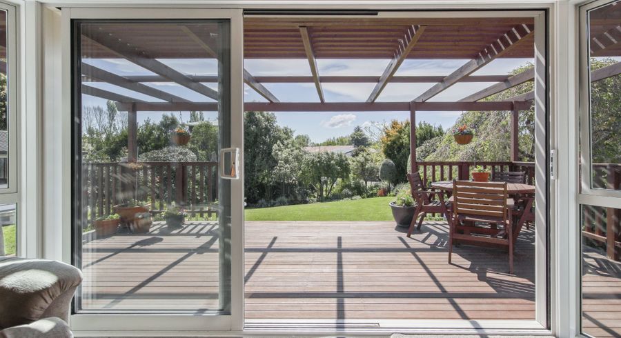  at 4B Canberra Place, Redwood, Christchurch