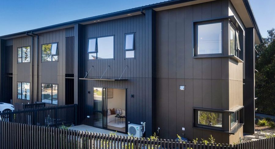  at 2 Olympus Street, Mount Albert, Auckland