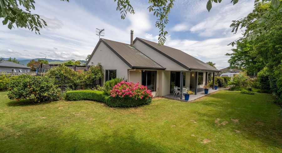  at 20 Malthouse Crescent, Brightwater, Brightwater