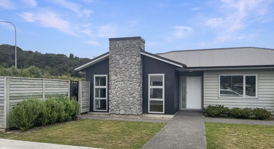  at 1 Grovedale Square, Wainuiomata, Lower Hutt, Wellington