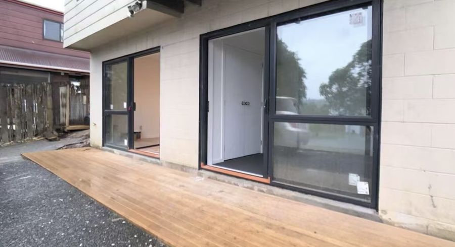  at 3 Newport, Place, Forrest Hill, North Shore City, Auckland