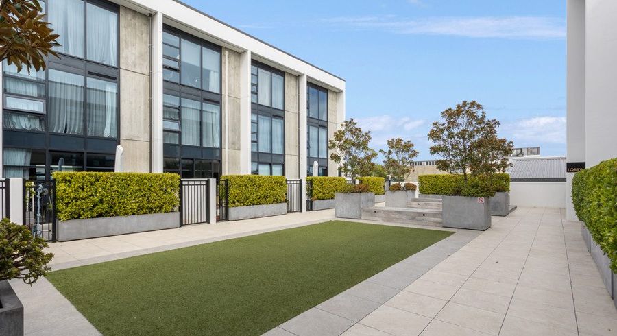  at G04/8 Kingsland Terrace, Kingsland, Auckland