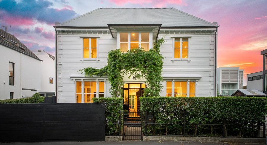  at 26 Cranmer Square, City Centre, Christchurch City, Canterbury