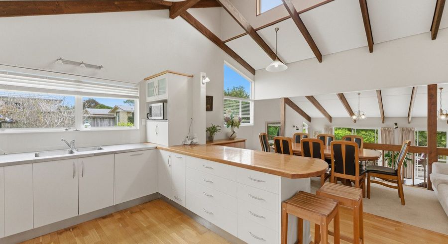  at 5 Magnolia Drive, Westown, New Plymouth, Taranaki