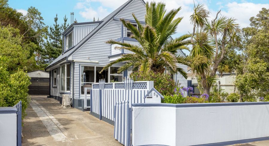  at 39 Bowhill Road, New Brighton, Christchurch